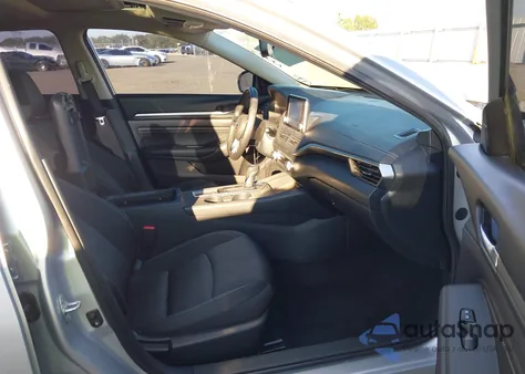 2019 Nissan Altima 2.5 Sv z USA, uszkodzony, nr VIN 1N4BL4DV1KC131393